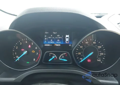 2018 Ford Escape Se z USA, uszkodzony, nr VIN 1FMCU9GD3JUB75170